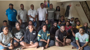 Utusan Pemkab Mimika Jemput Puluhan Pekerja PT HAL yang Terlantar di Jakarta