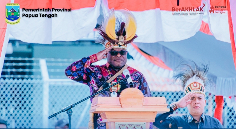 Gubernur Papua Tengah memimpin langsung upacara peringatan Hari Lahir Pancasila yang digelar di halaman Kantor Gubernur Papua Tengah (Bandara Lama), Senin (2/6).