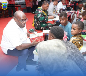 Tinjau Pembangunan dan Hadiri Panen Raya, Gubernur Papua Tengah Soroti Potensi Ekonomi Paniai