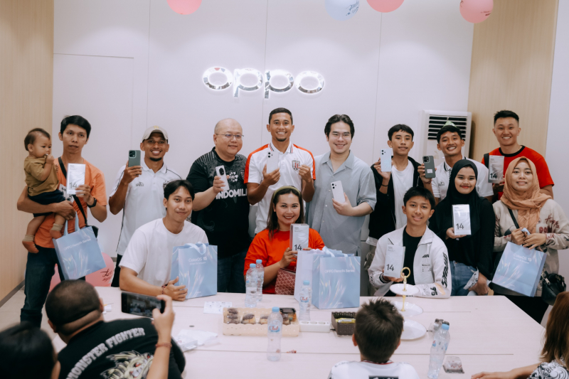 Meet & Greet Bersama Tiga Pemain Bali United. foto : Oppo Indonesia 