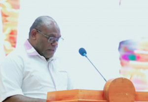 Gubernur Meki Nawipa: Tak Perlu Tunggu 2030, Papua Tengah Harus Bebas Malaria Sekarang