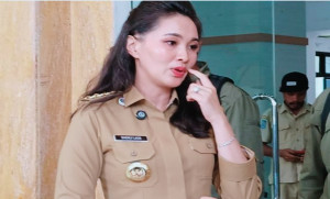 Gubernur Sherly Tunjuk dr Julys Giscard Kroons sebagai Plt Kadinkes Malut