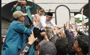 Pemprov Lampung Buka Ruang Dialog, Gubernur Hadiri Langsung Aksi Mahasiswa