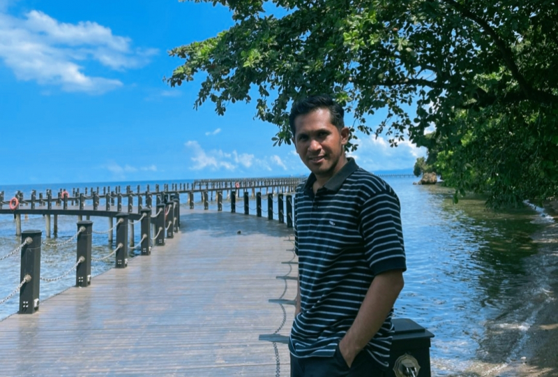 Kepala Bagian Materi dan Komunikasi Pimpinan Pemprov Malut, Ailan Goraahe. 