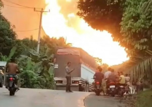 Pipa Gas PGN Meledak di Batu Ampar Inhil, Jalan Lintas Timur Ditutup Sementara