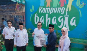 Wamendagri Bima Arya Puji Program ‘Kampung Bahagia’ di Jambi, Berpeluang Jadi Percontohan Nasional