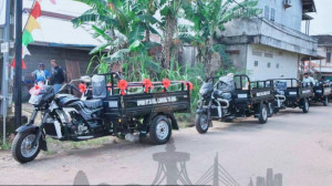 Kampung Bahagia Kian Terwujud, Warga Lingkar Selatan Terima 18 Gerobak Motor Pengangkut Sampah
