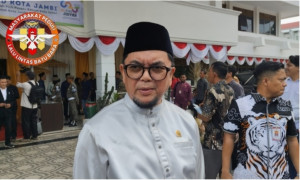 Wakil Ketua DPRD Provinsi Jambi Soroti Kerusakan Jalan dan Tingginya Risiko Kecelakaan, Pengusaha Diimbau Perhatikan Peran Organisasi Masyarakat