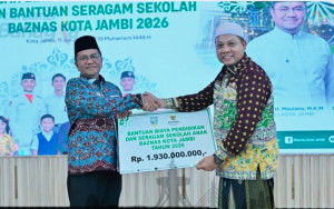 Pemkot Jambi dan Baznas Salurkan Bantuan Pendidikan Rp1,8 Miliar untuk Ribuan Pelajar